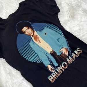 EUC Bruno Mars <Moonshine Jungle> T-Shirt | Black Blue 2013🤘🏻Tour Tee | Medium